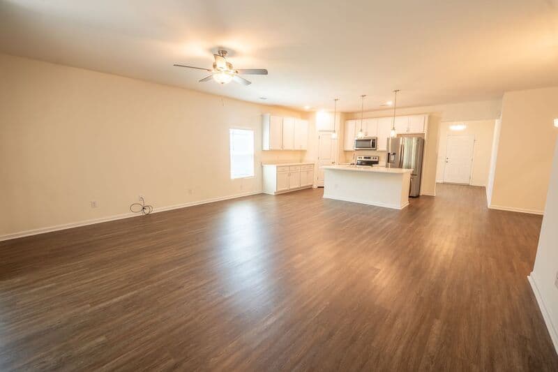 Richmond Hill House: 66 Rimmon Ct