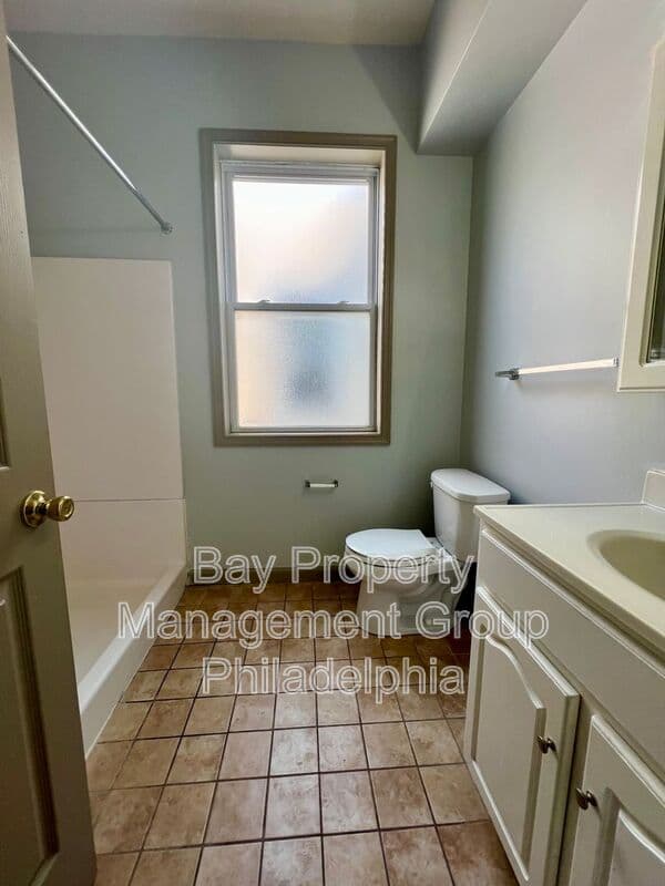 Philadelphia House: 2154 N Carlisle St