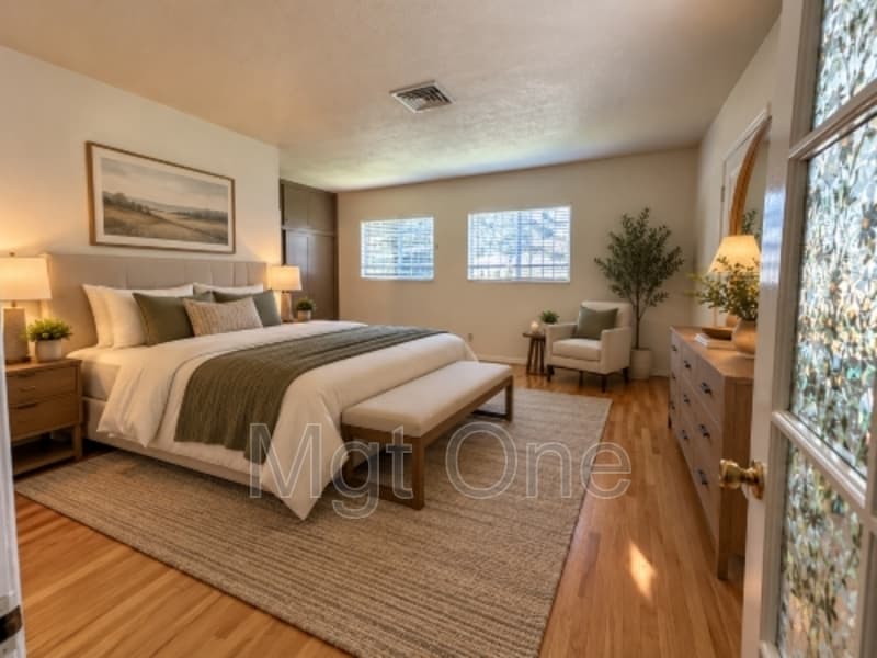 Riverside House: 4406 Kansas Ave.