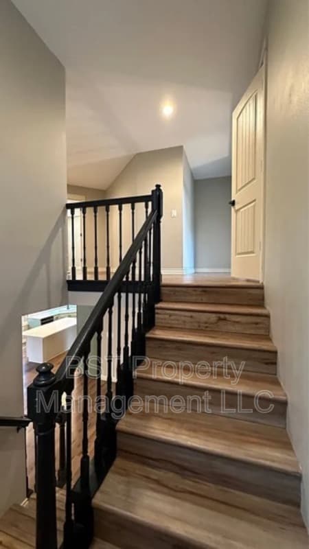 West Linn House: 25130 Rancho Lobo Court