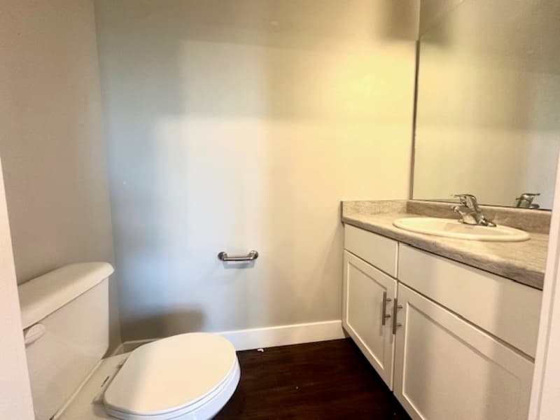 Preston Condo: 385 S 480 W
