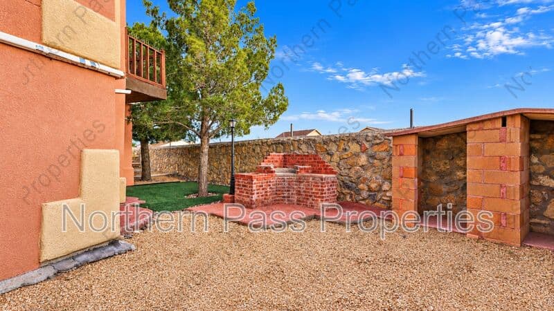 El Paso House: 6236 Antelope