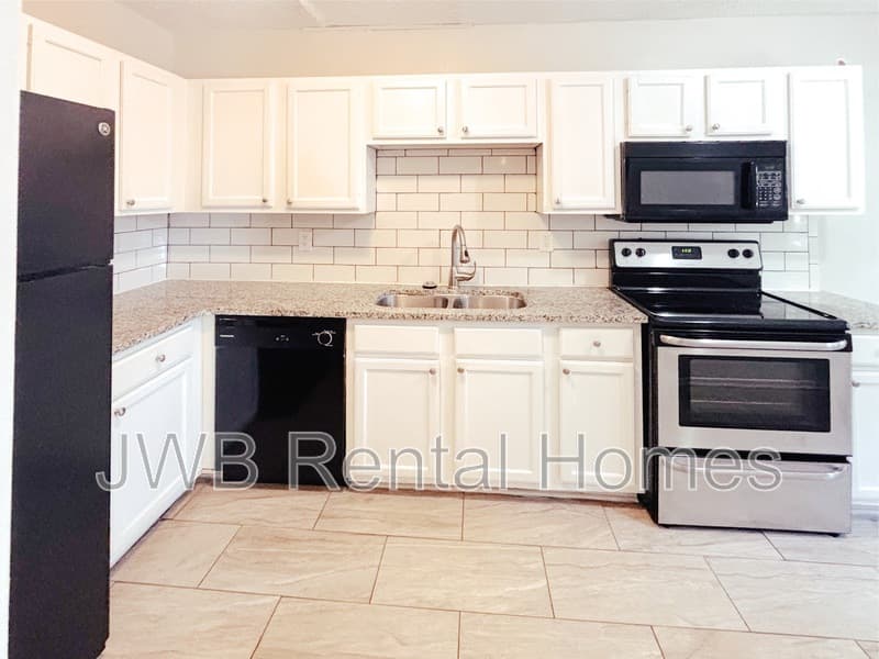 Jacksonville Condo: 3116 Belden St #2