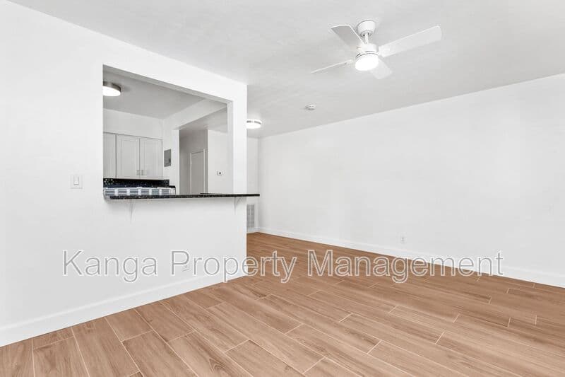 Fort Lauderdale House: 1134 Ne 16 Terrace