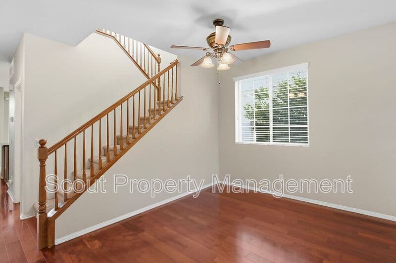 Temecula House: 40099 Annapolis Drive
