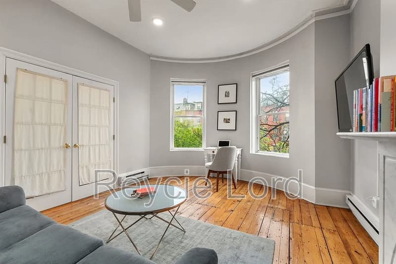 Boston Condo: 668 Tremont St