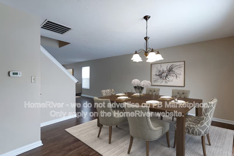 Whiteland House: 499 Pitch Pine Dr