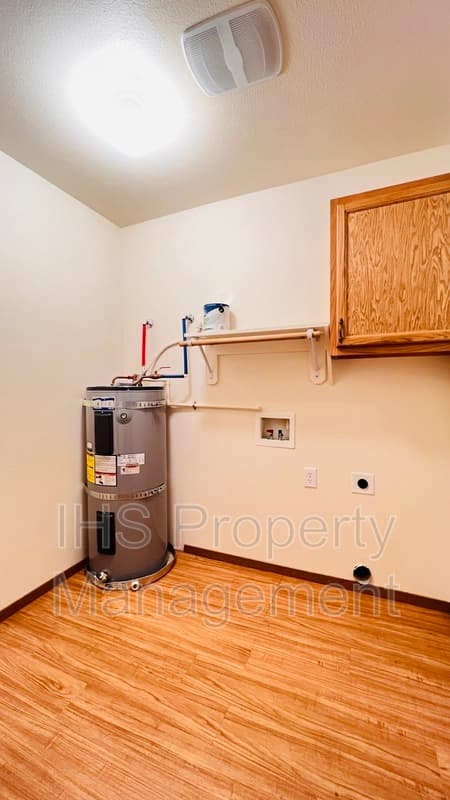 Pasco Condo: 6305 Chapel Hill Blvd