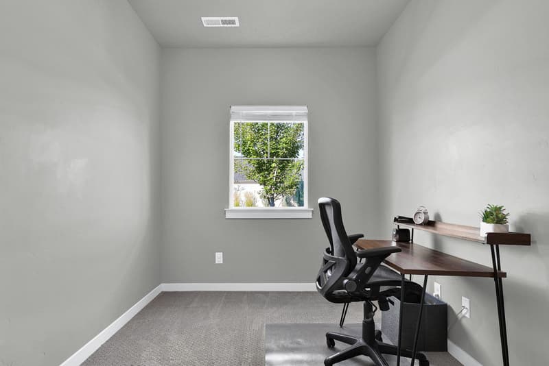 Meridian House: 4328 North Pale Creek Avenue