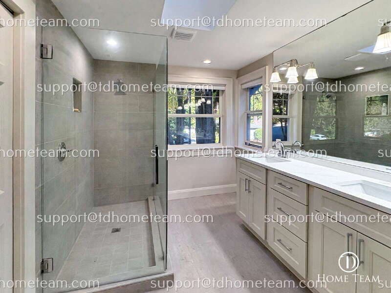 Bellevue House: 12903 NE 28th St