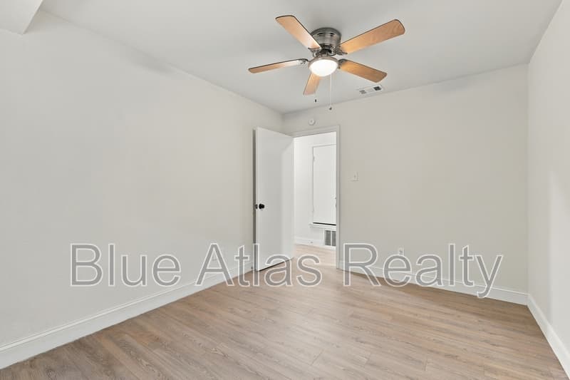 Arlington House: 116 Maple Street - A