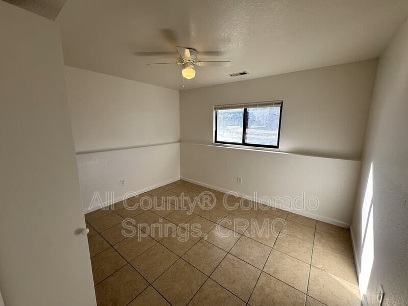 Colorado Springs Condo: 44 Sunflower Drive