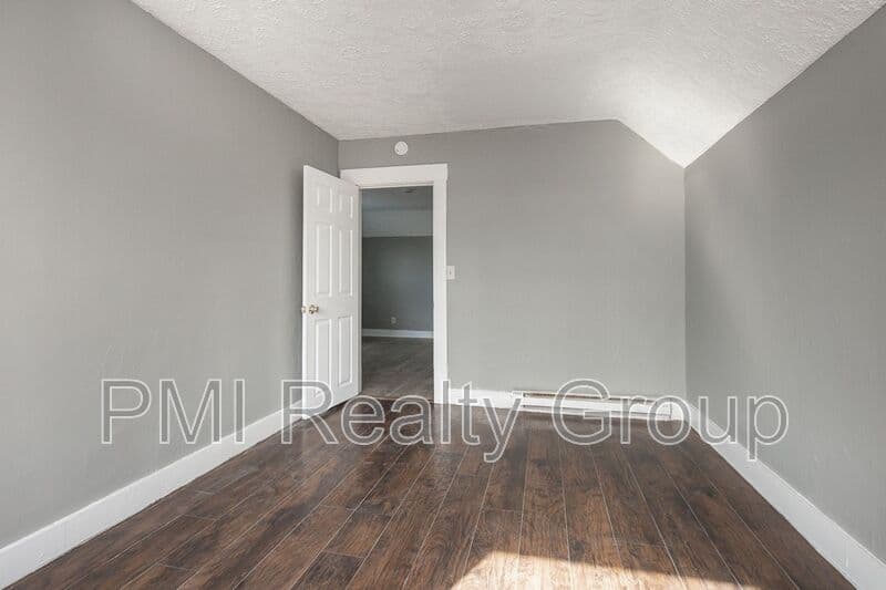 Lorain House: 1222 W 14 St.
