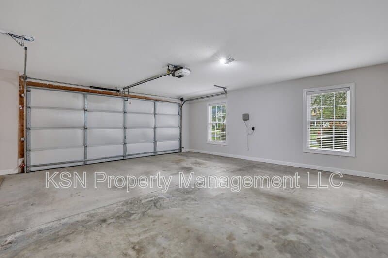 Savannah House: 5 Southernwood Place