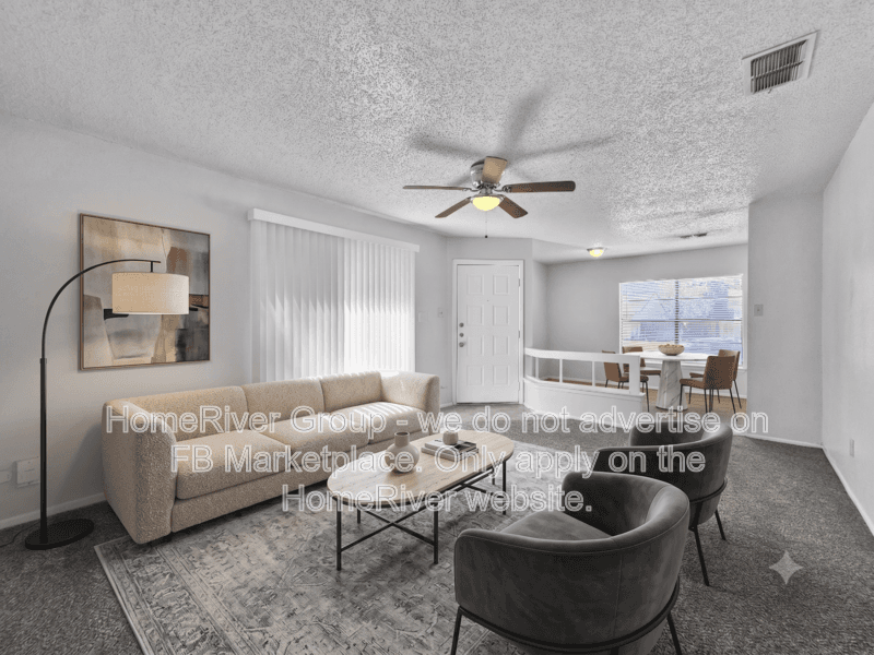 San Antonio House: 9715 Hidden Cross
