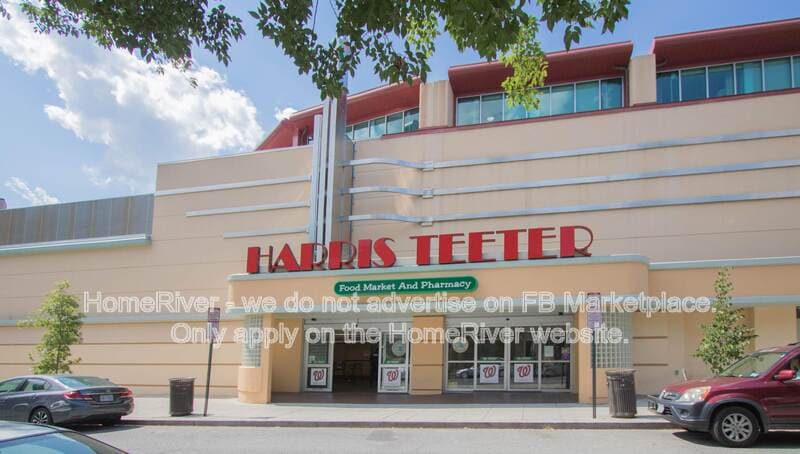 Washington Condo: 2440 16th St NW