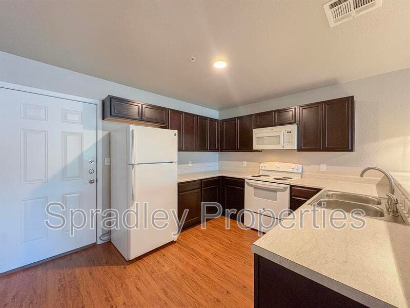 Belton Condo: 255 E 5th Ave, Apt 322