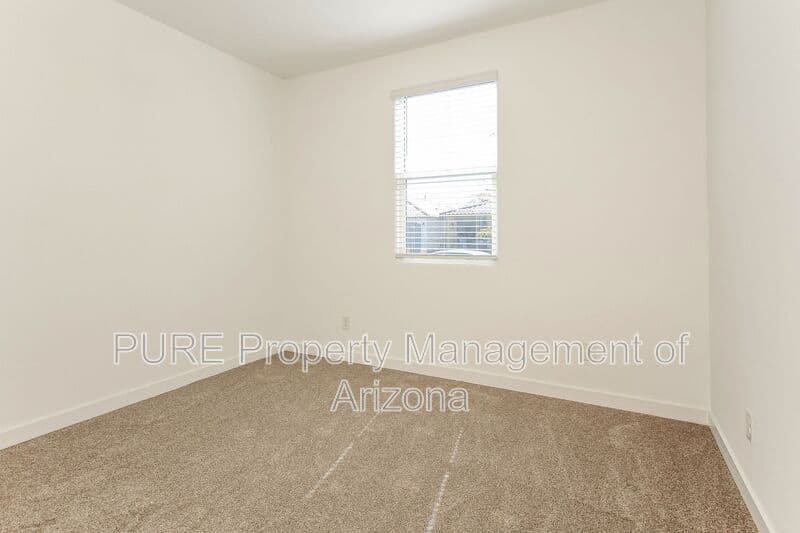Phoenix House: 9524 W Flower St