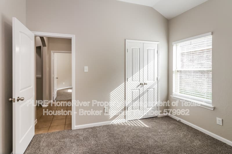 Dickinson House: 3212 Granite Gate Ln