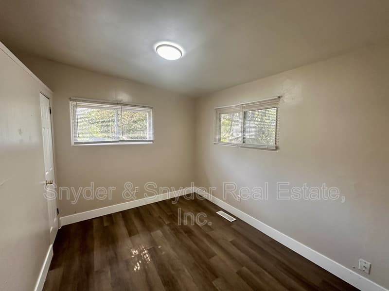 Akron Condo: 2356 Newton Street