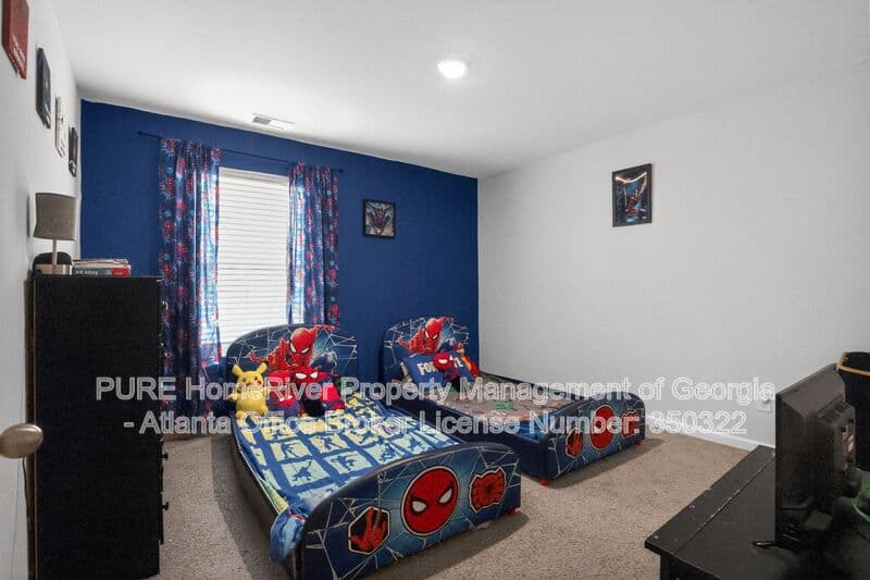 Lithia Springs House: 4842 Layton Dr