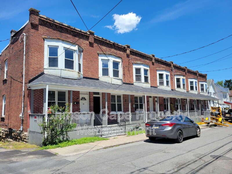 Wilkes-Barre Townhome: 41 Hutson St