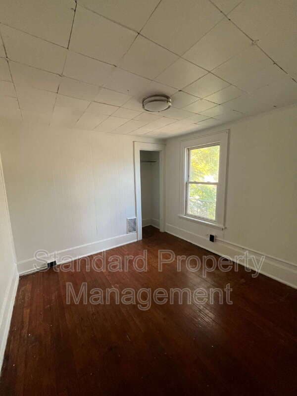 Rochester Condo: 294 Carter St (Apt 2)
