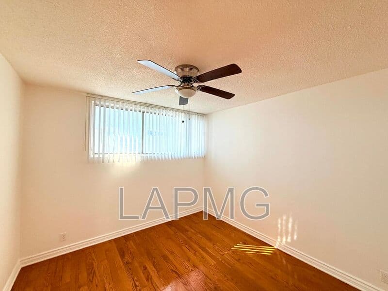 Los Angeles House: 1029 N. Ardmore Avenue