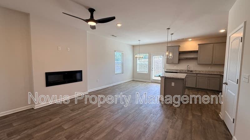 Temple Townhome: 241 Ivey Terrace
