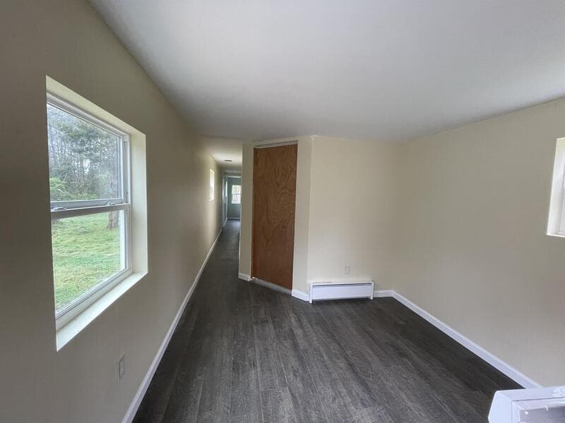 King George House: 12362 Kings Highway