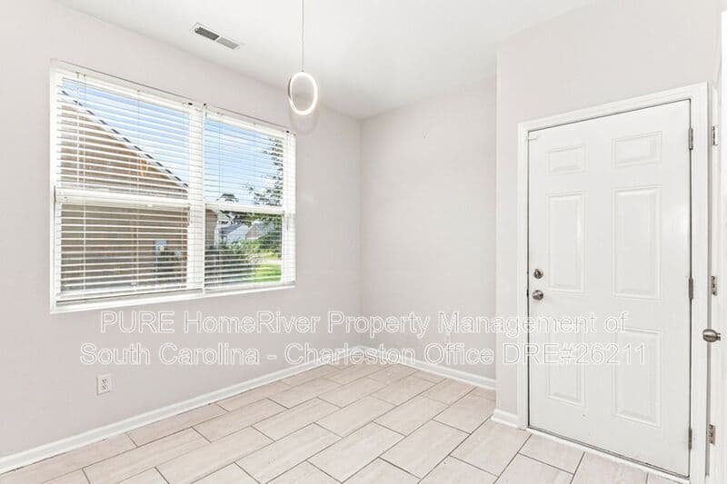 Goose Creek House: 437 Watershed Dr