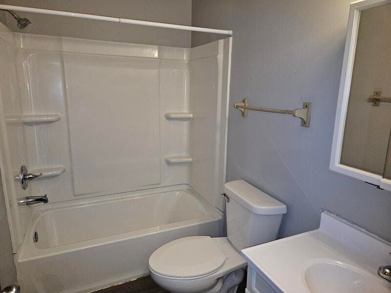 Berlin Condo: 334 Center Street - 2