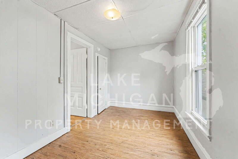 Grand Rapids Condo: 1523 Broadway Avenue NW
