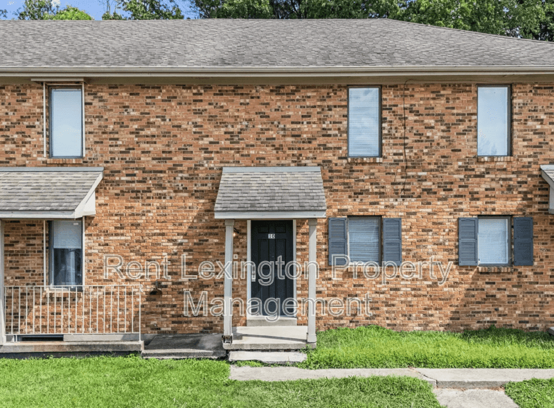 Richmond House: 1649 Foxhaven Drive #11