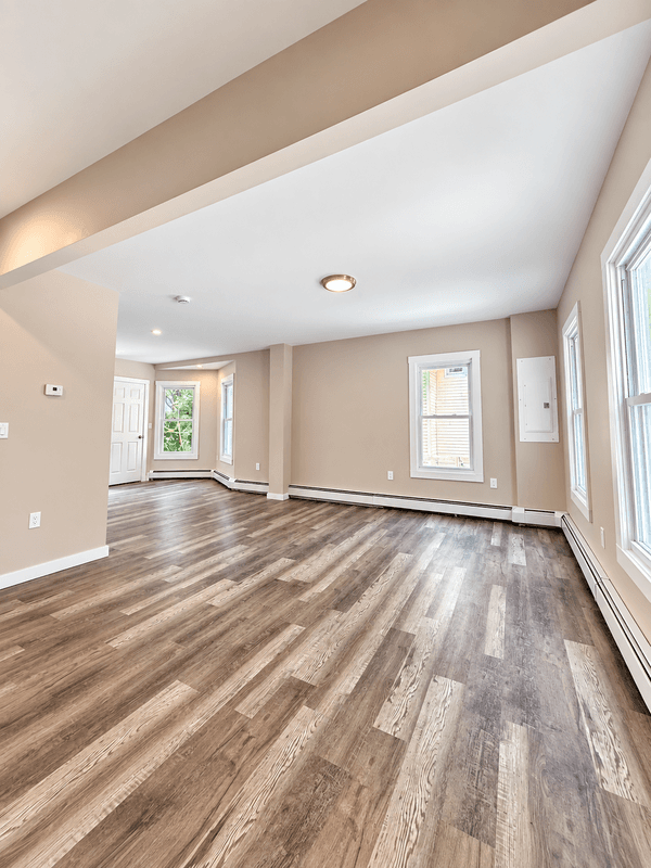 Norwich Condo: 35 Rogers Avenue - 2