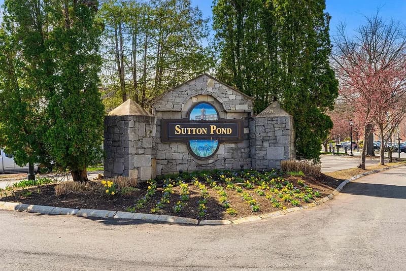 North Andover Condo: 148 Main St