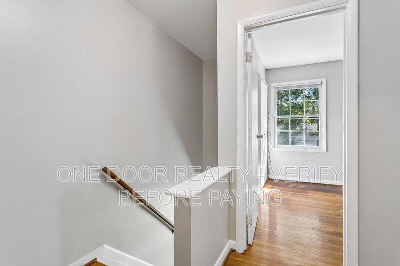 Williamsburg House: 115 King Henry Way