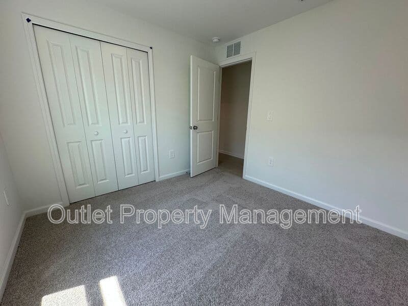 Eustis House: 1917 Pine Meadows Golfcourse Rd
