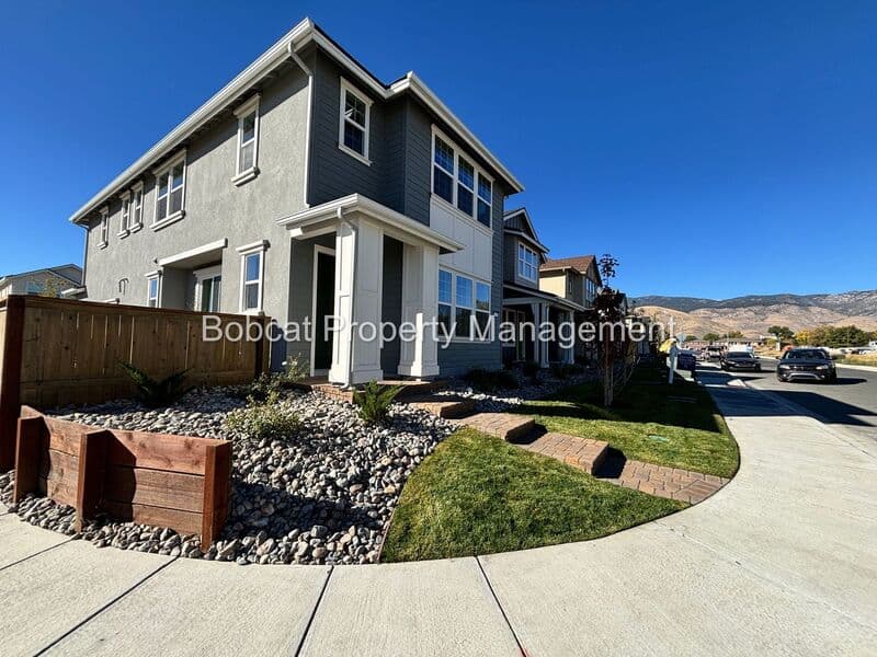 Carson City House: 1383 Vine Gate Rd