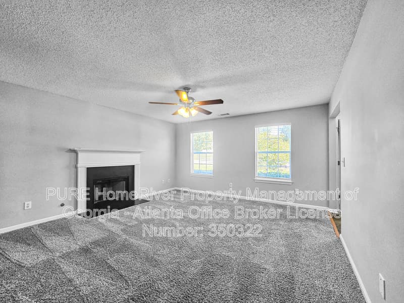 Covington House: 70 Cinnamon Oak Cir