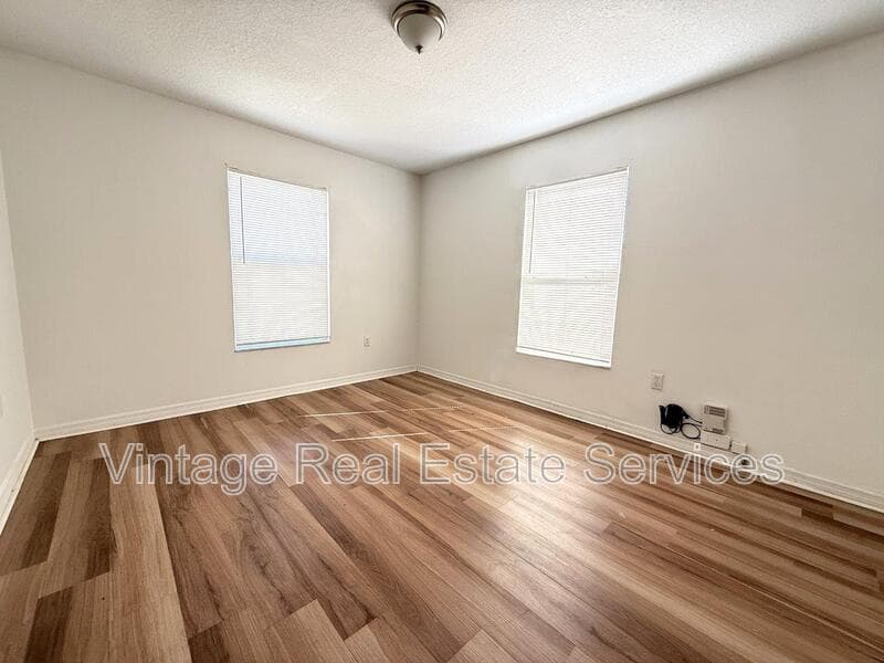 St Petersburg House: 720 Newton Avenue