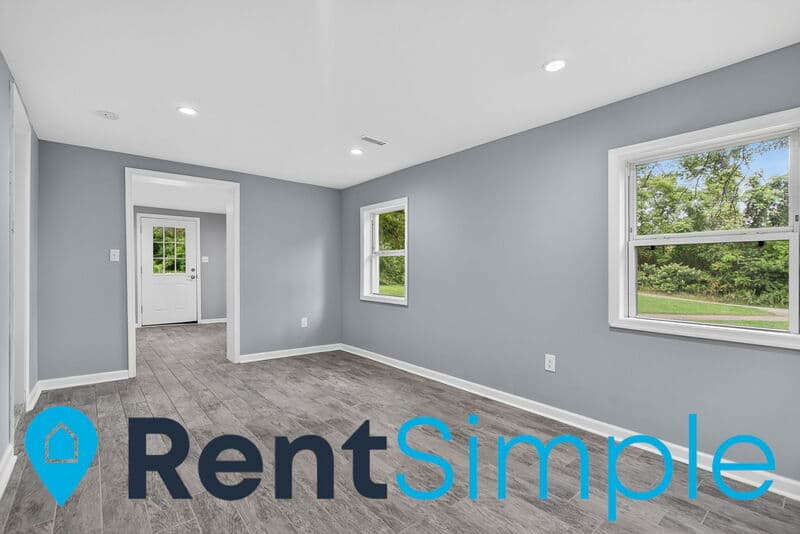 Amissville House: 5223 Emmanuel Lane