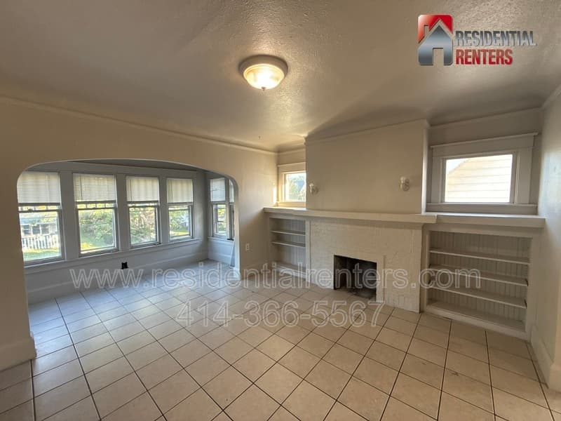 Milwaukee Condo: 2747 N 49th Street