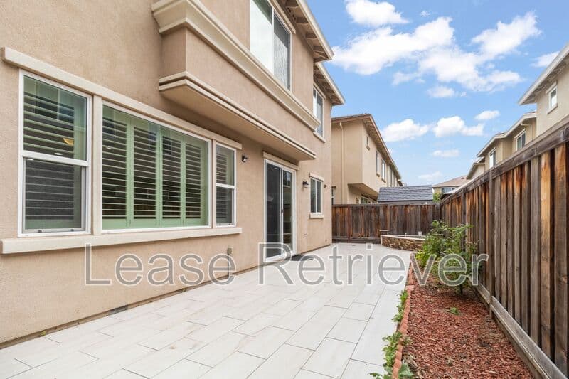 Pittsburg House: 2631 Clarita Dr