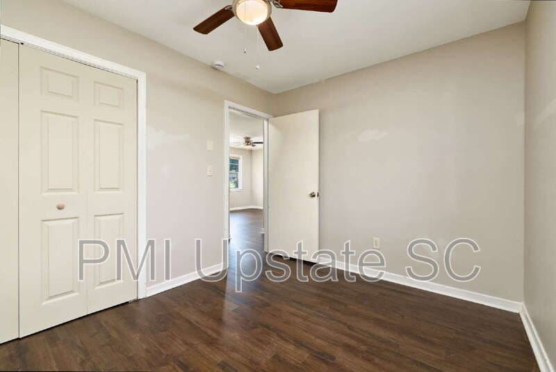 Honea Path Condo: 700 Brook Street
