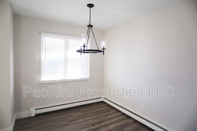 Anchorage House: 3350 Boniface Parkway #41