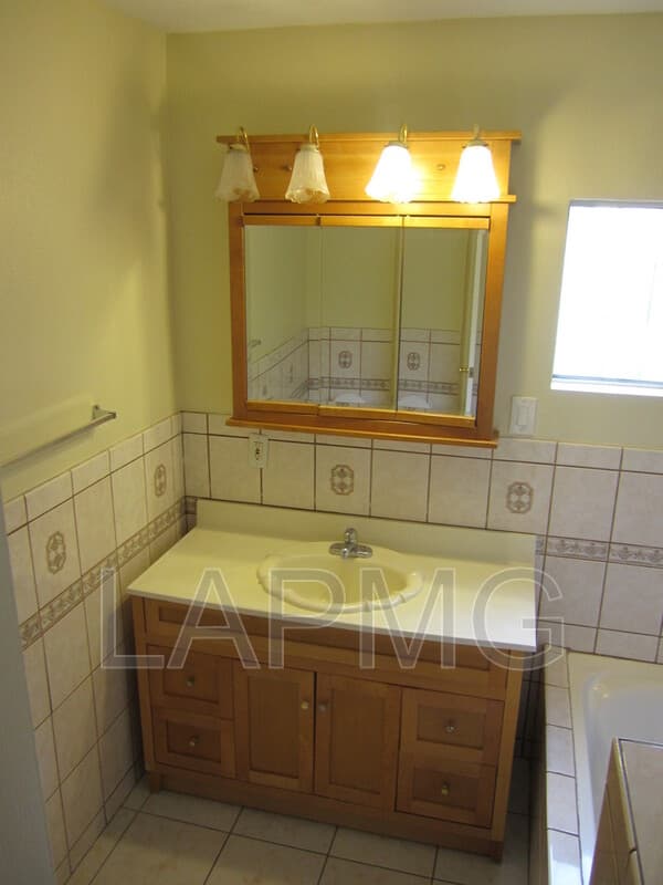 East Los Angeles House: 6165 E Olympic Blvd