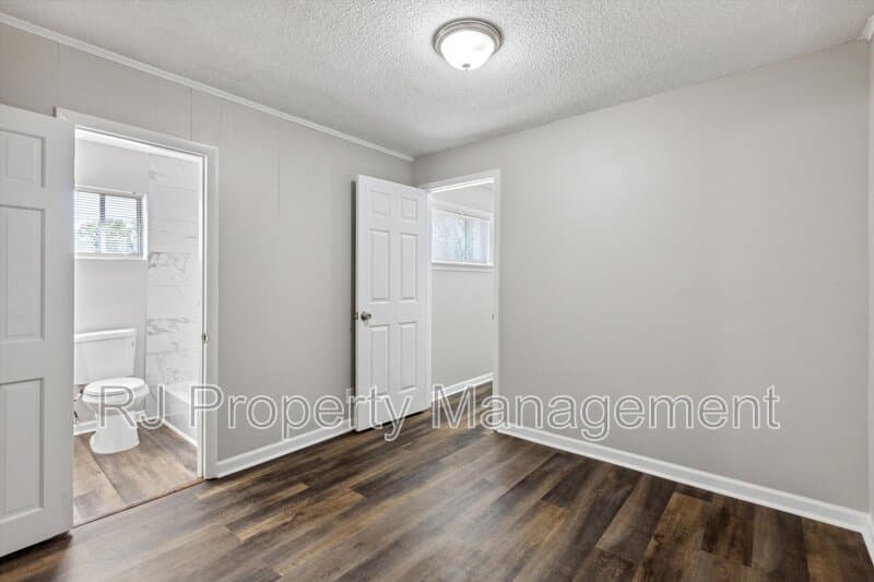 Memphis House: 3308 Norton Rd