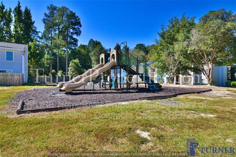 Columbia House: 308 Percival Rd