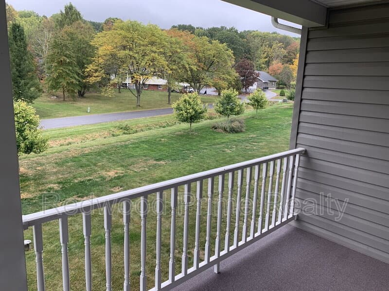 Hollidaysburg Condo: 2321 Smoke Dr B